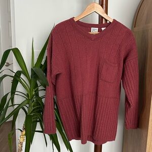 Elegant Maroon Ribbed Sweater